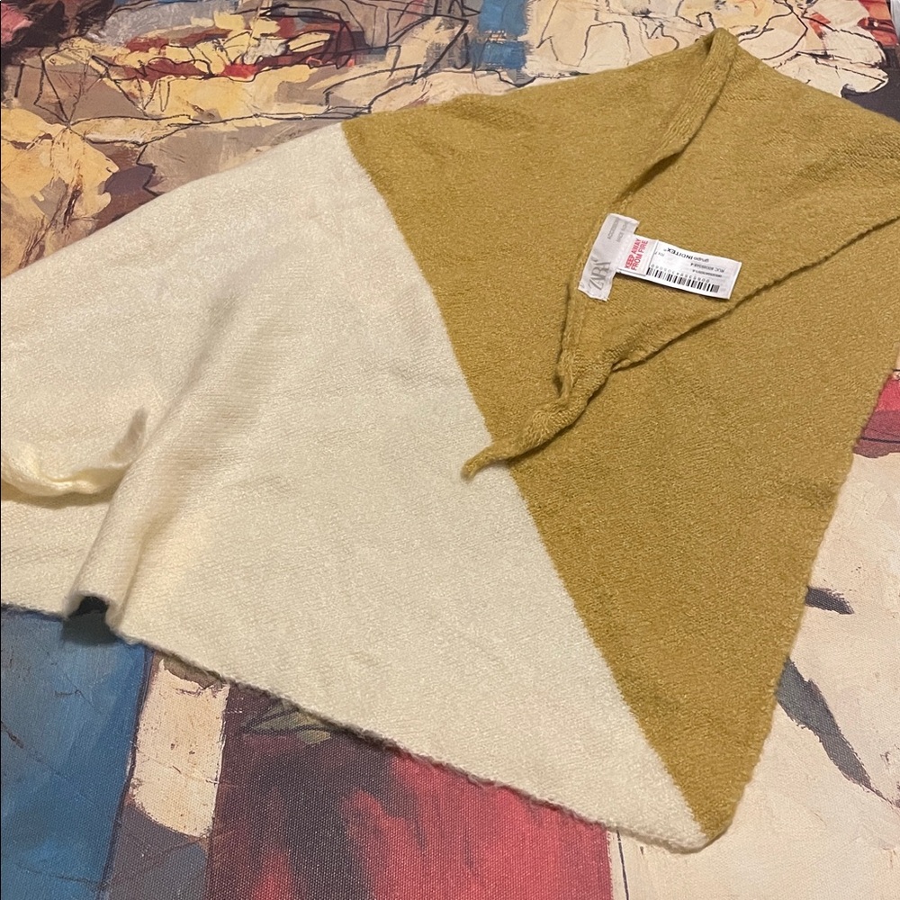 Mustard Triangular Knit Scarf - Picture 4 of 5